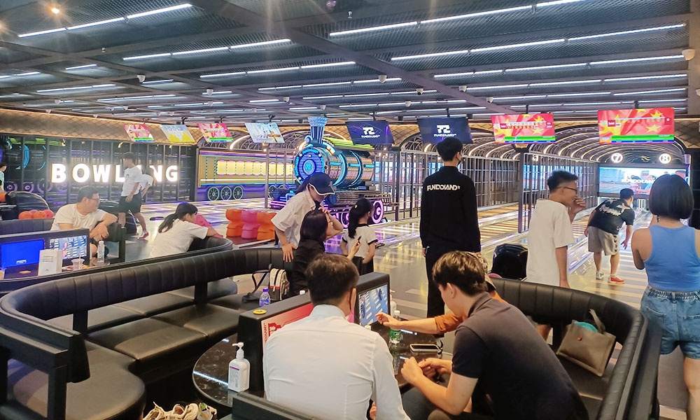 bowling alley builders