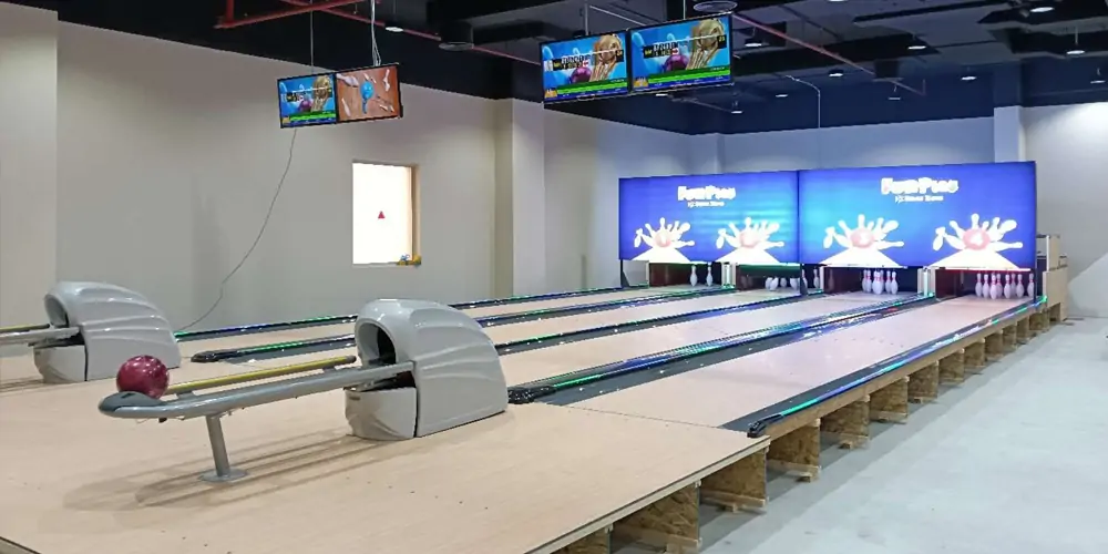 Miniature bowling lane for home